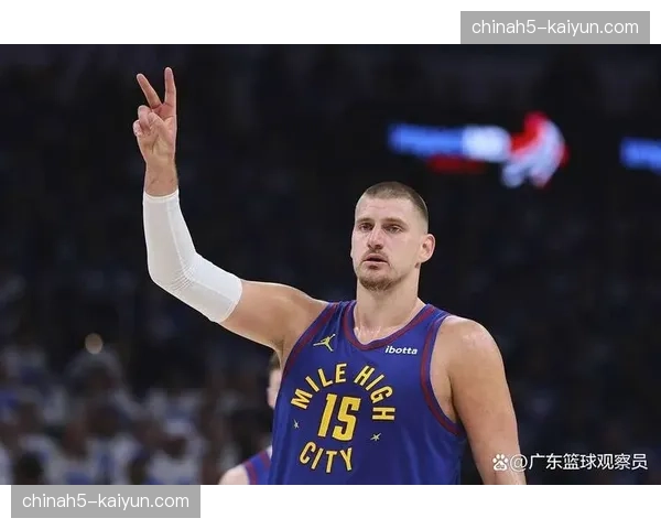 约基奇低位单打效率 面对戈贝尔防守每回合仅得0.78分